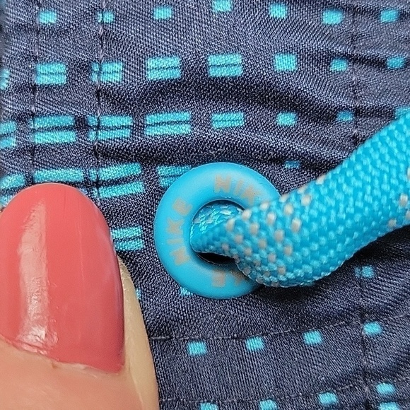 Nike Blue Geometrical Men Swim Trunks Sporty Lined Side Pockets Strings Vintage - Picture 11 of 16